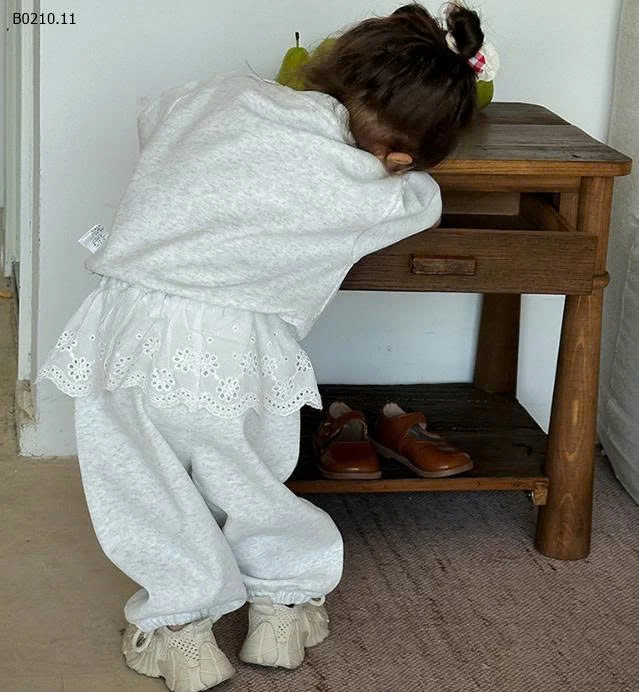   BỘ QUẦN ÁO HELLO KITTY CHO BÉ-Giá sỉ 270k