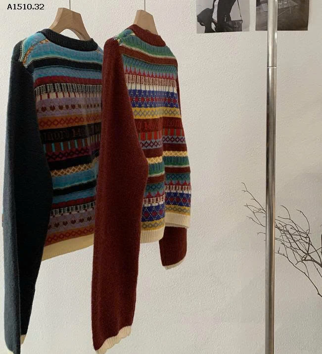 KHOÁC LEN HỌA TIẾT THỔ CẨM - sỉ 290k