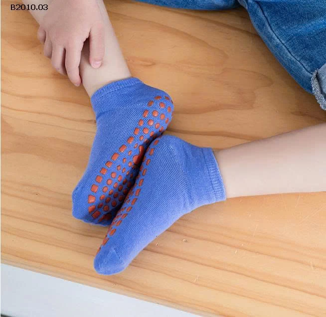 TẤT CHỐNG TRƯỢT-Giá sỉ trẻ em: 72k/sét 10 đôi mix màu (bé trai - bé gái) Người lớn: 78k/sét 10 đôi 