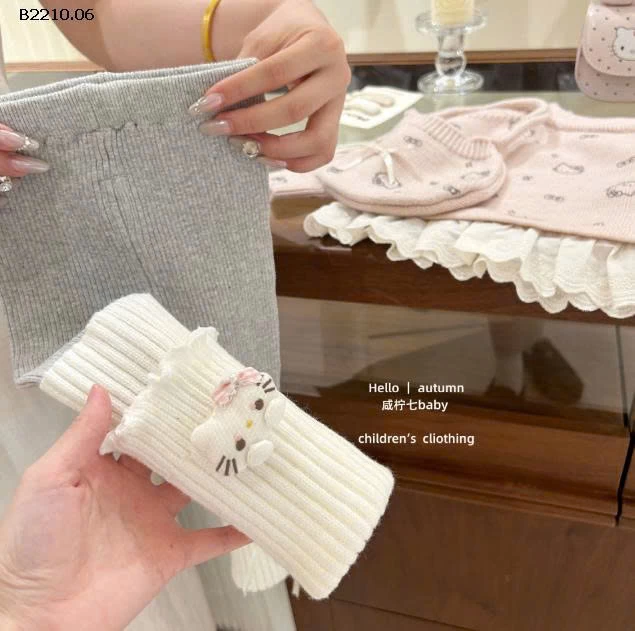 ÁO LEN HỒNG VIỀN REN MIX LEGGING KITTY-Giá sỉ áo 207k  quần 133k 