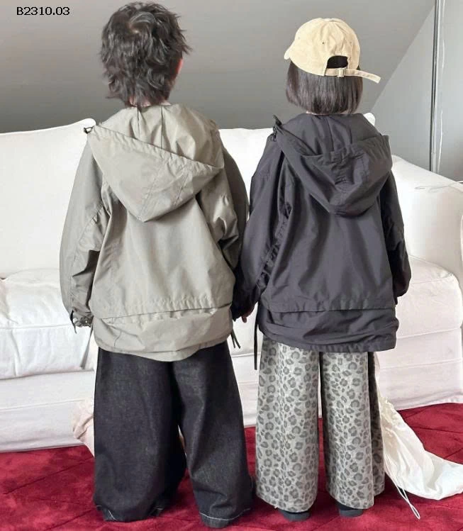 ÁO KHOÁC GIÓ TRƠN HÀN QUỐC -Giá sỉ 360k