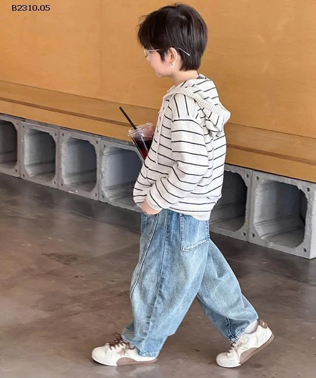 Áo len có mũ ambb -Giá sỉ  sz 90-150: 224k  sz 160: 246k 