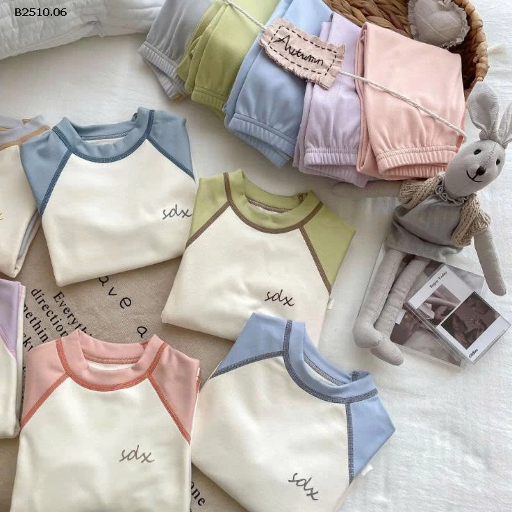 Bộ giữ nhiệt phối màu cho bé -Giá sỉ  sz 90-130  :  102k sz 140-170 :    123k