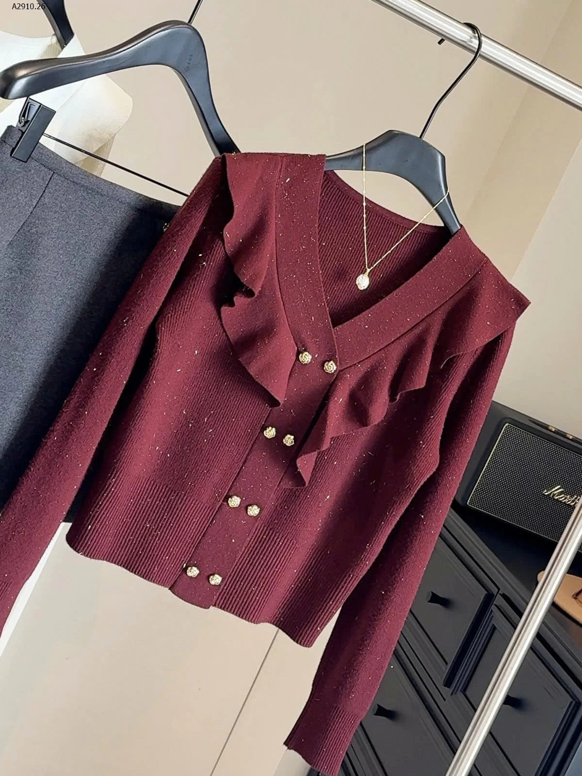  ÁO LEN CỔ CHỮ V NHÚN BÈO- sỉ 222k