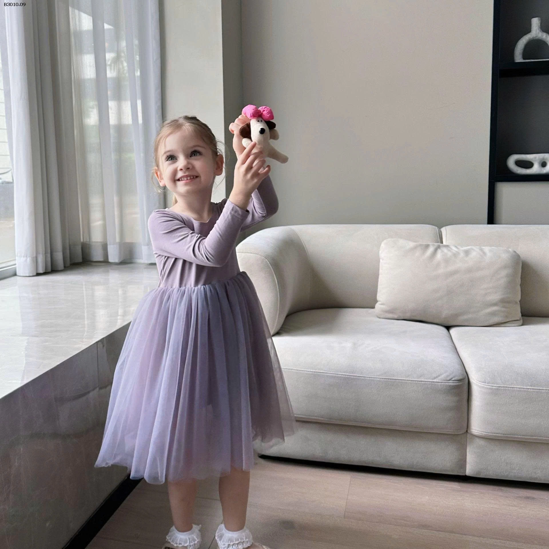 VÁY THUN MÙA THU PHỐI CHÂN VOAN-Giá sỉ 207k