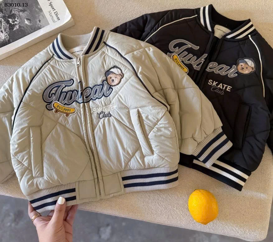 ÁO KHOÁC BOMBER GẤU PHỐI VIỀN -Giá sỉ 309k