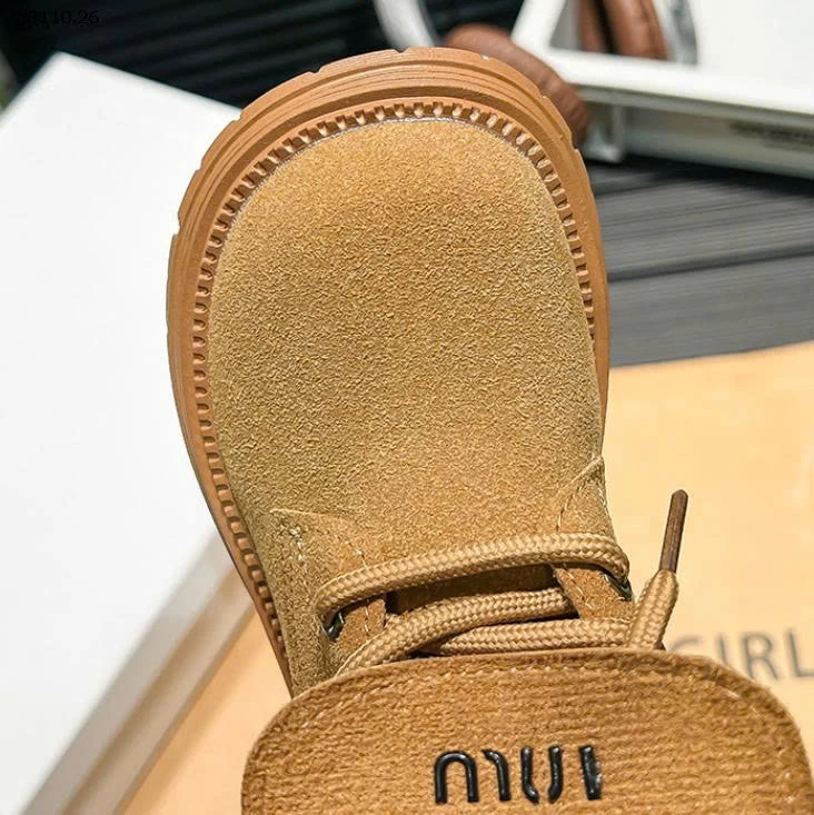 GIÀY BOOT CHO BÉ GÁI IU -Giá sỉ 173k