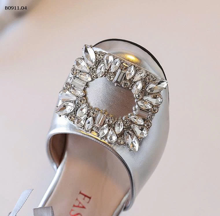 GIÀY CAO GÓT QUAI ĐÍNH NƠ BG-Giá sỉ  sz 27-30: 165k  sz 31-35: 172k 