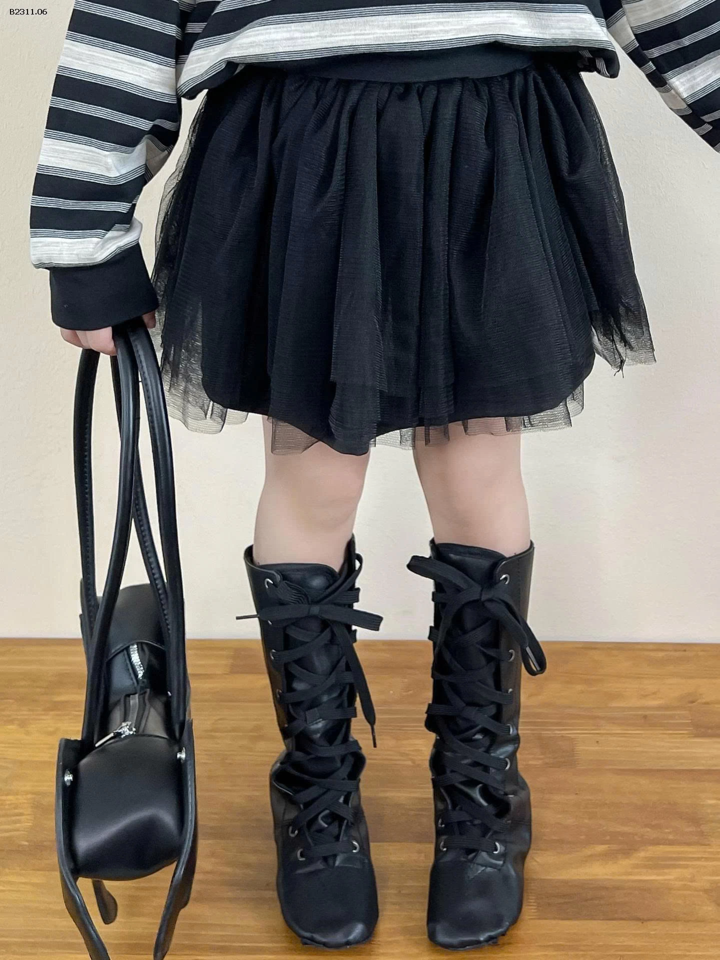 SET ÁO THUN KẺ CỔ POLO MIX CHÂN VÁY BG-Giá sỉ  áo: 173k  chân váy : 165k 