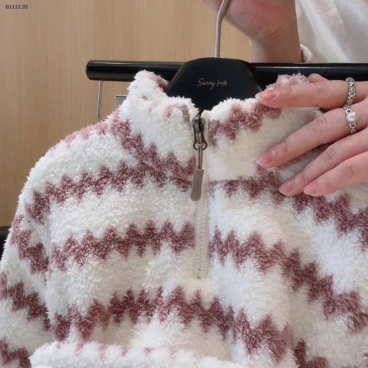 BỘ NỈ LÔNG KẺ SỌC KHÓA KÉO -sỉ Sz 80-120 : 125k               130-160 : 145k