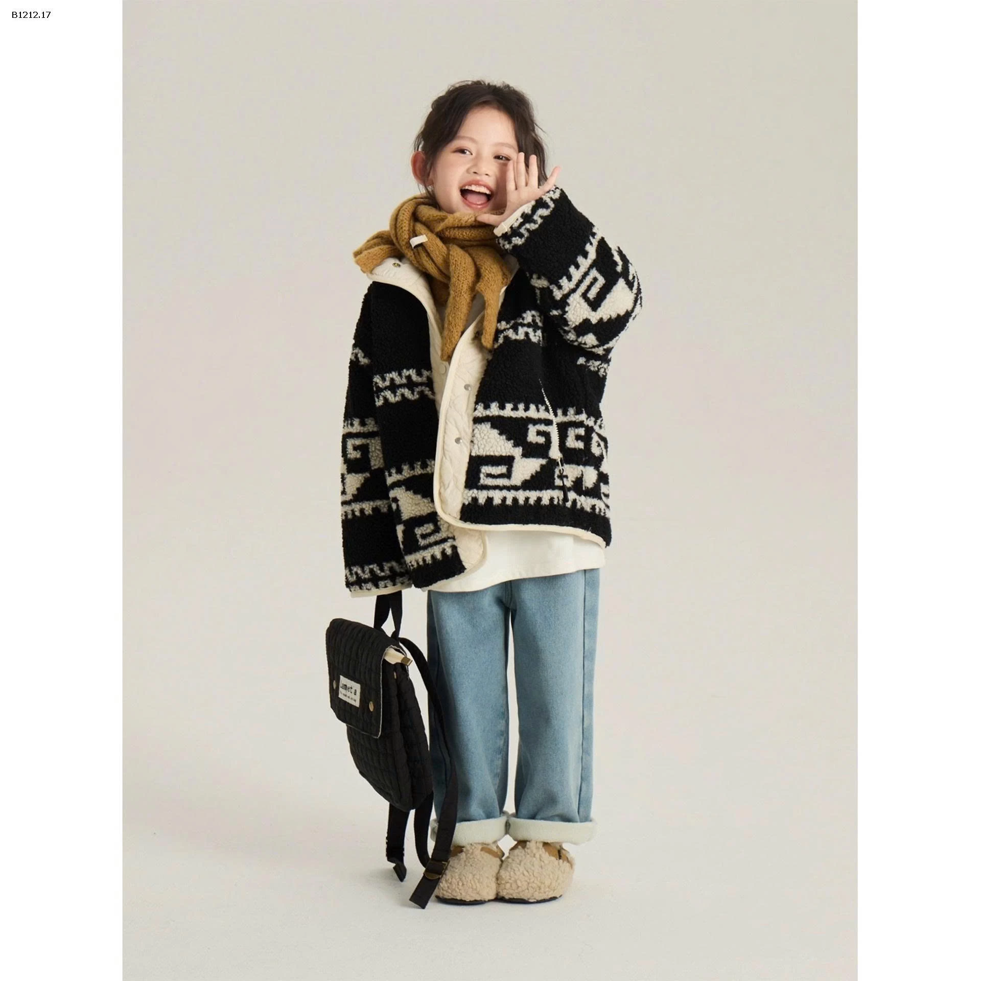 ÁO KHOÁC LÓT LÔNG 2 MẶT CHẦN BÔNG BG -sỉ 325k