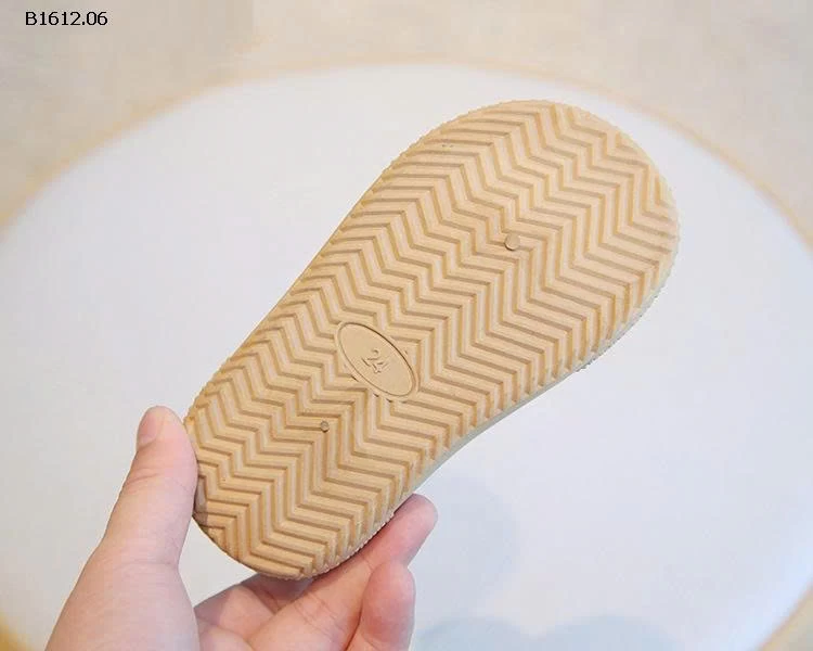 GIÀY BOOT LÓT LÔNG CHO BÉ- sỉ 132k