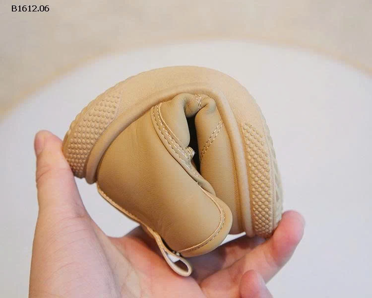 GIÀY BOOT LÓT LÔNG CHO BÉ- sỉ 132k