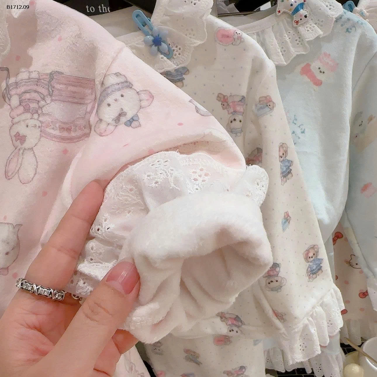 BỘ NGỦ CÔNG CHÚA BĂNG LÔNG- Giá sỉ Sz 80-110: 115k Sz 120-160: 142k