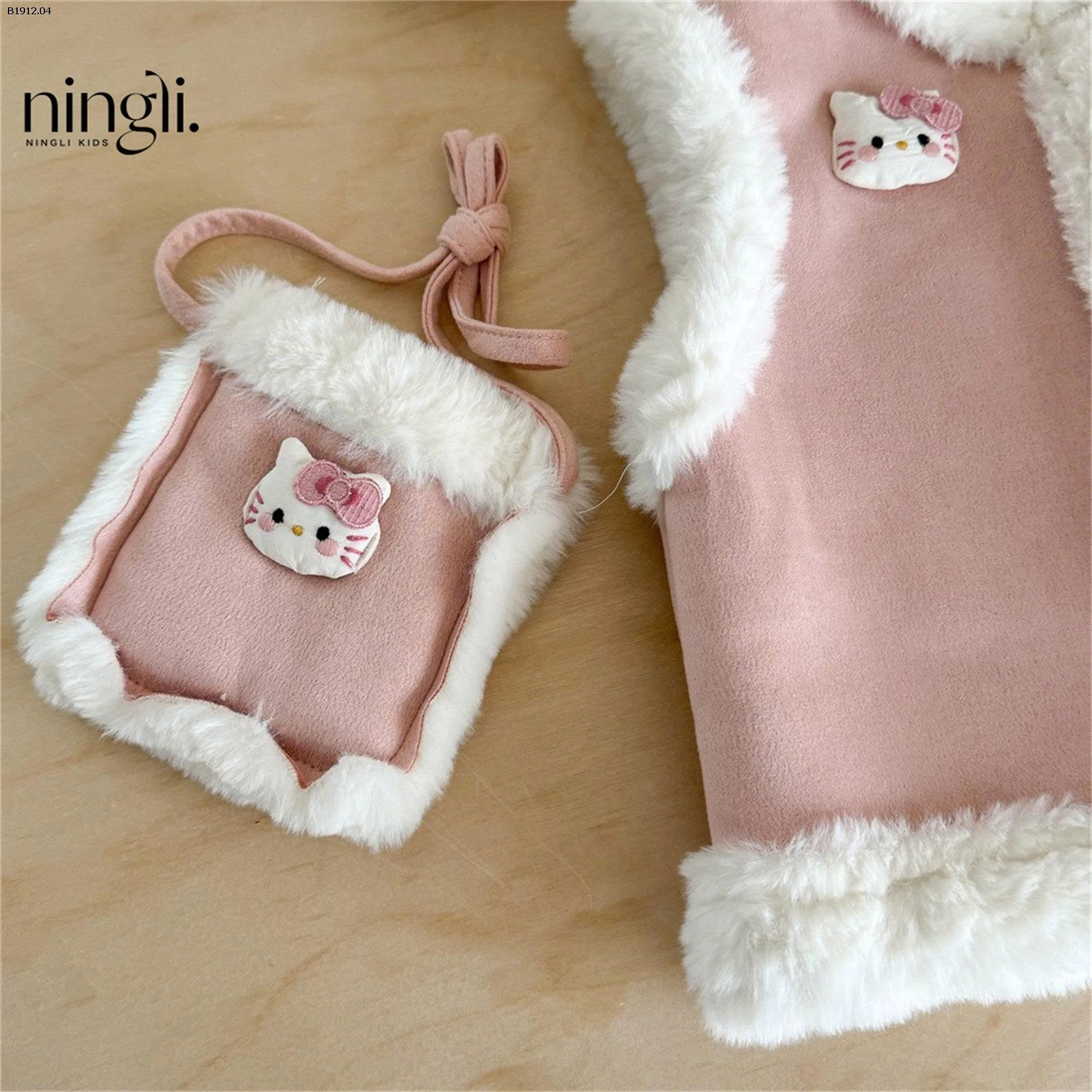 ÁO KHOÁC GILE HỒNG VIỀN LÔNG NINGLI- sỉ 178k