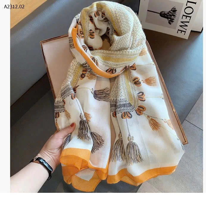 KHĂN CHOÀNG HỌA TIẾT THANH LỊCH - sỉ 77k