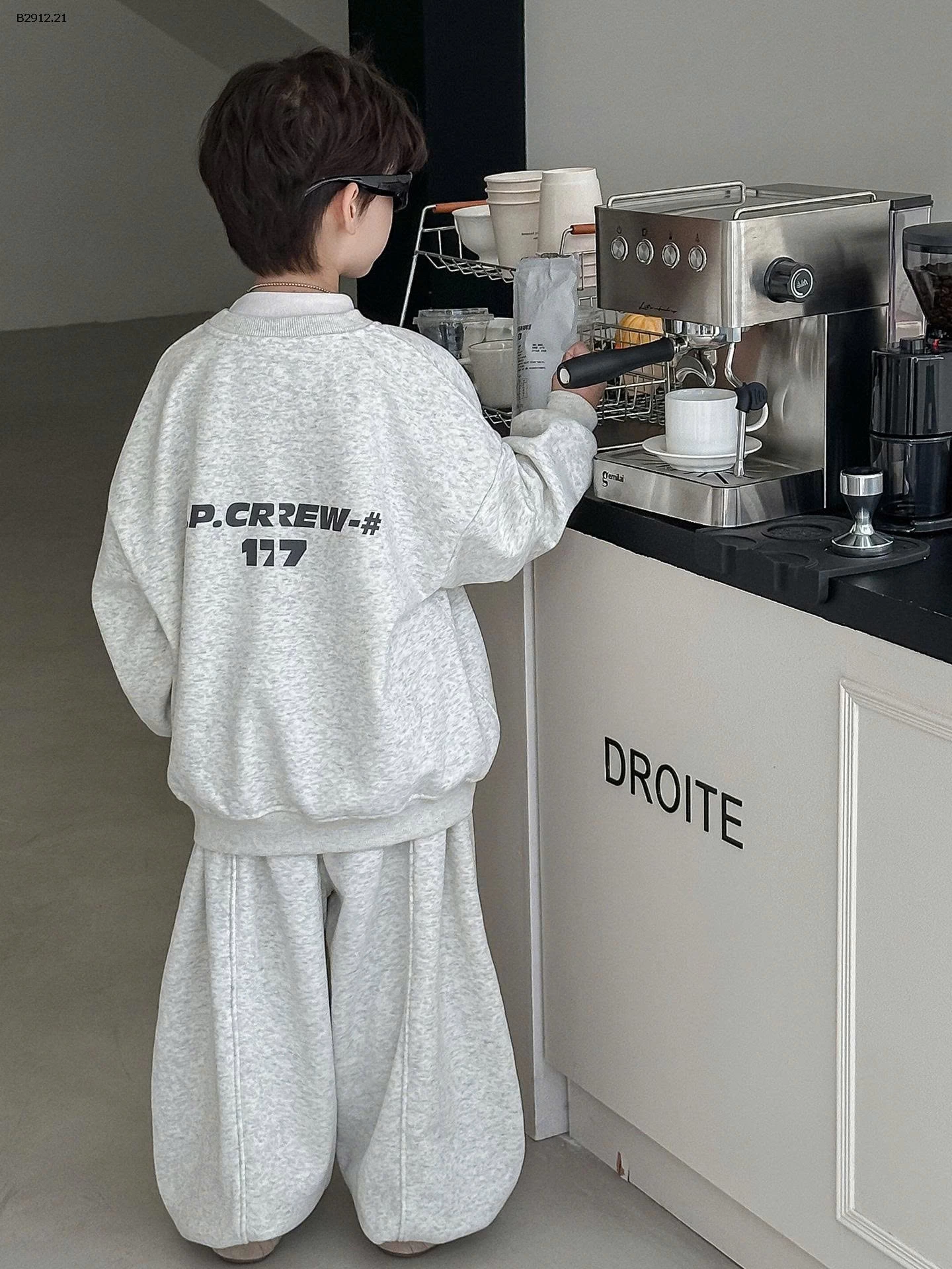 Bộ quần áo trẻ em phong cách Hàn Quốc mùa thu/đông 2025- giá sỉ  size  90-140 : 363k size 150-160  : 375k