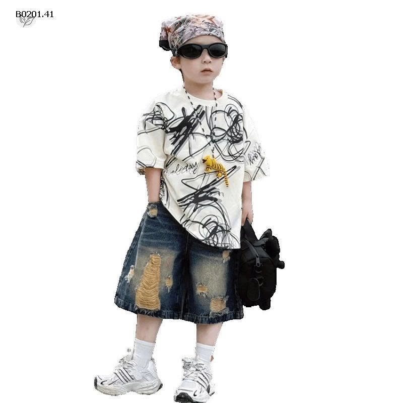 ÁO THUN HỌA TIẾT MIX SHORT JEANS RÁCH - Giá sỉ áo 150k  quần 195k 