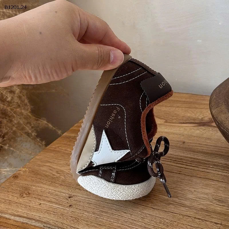 GIÀY THỂ THAO NGÔI SAO CHO BÉ  - Giá sỉ  23-30: 180k      31-36: 190k