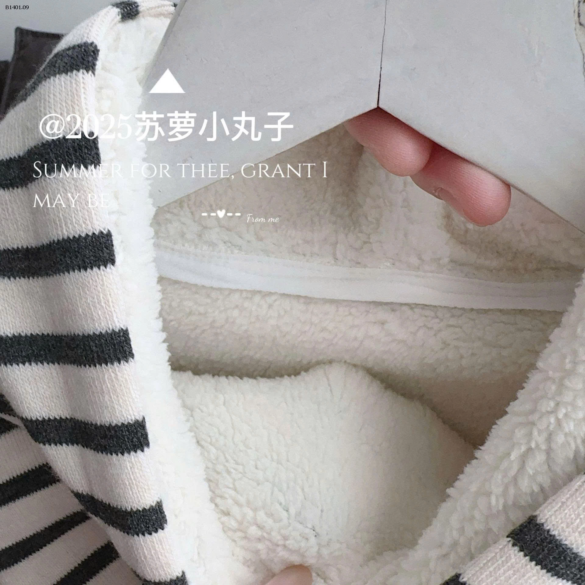 ÁO HOODIE KẺ MÈO KITTY-Giá sỉ  218k