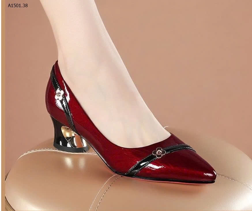 GIÀY CAO GÓT MŨI NHỌN PHỐI VIỀN - sỉ 125k