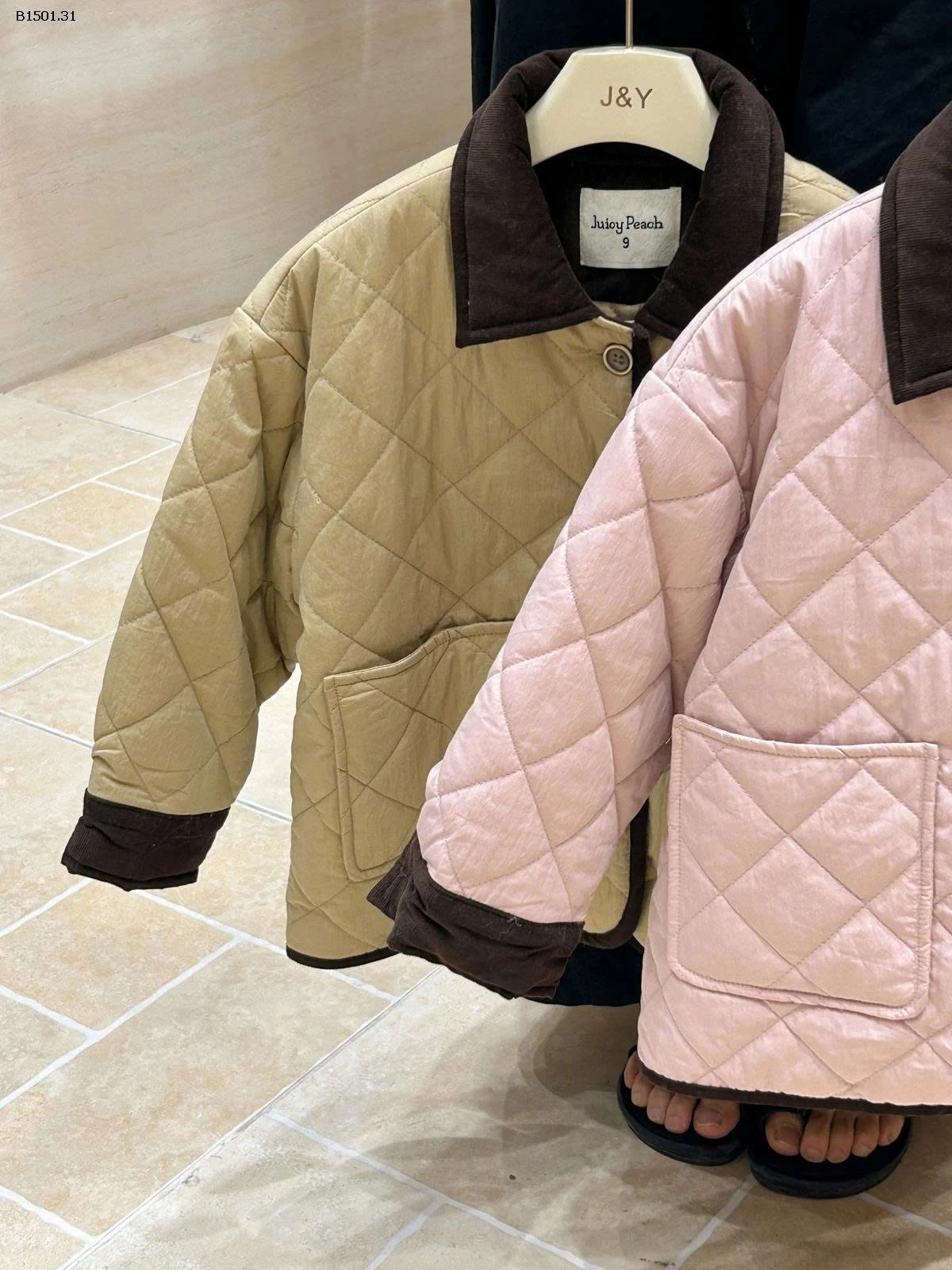 ÁO KHOÁC TRẦN TRÁM CỔ PHỐI MÀU BG-Giá sỉ 320k