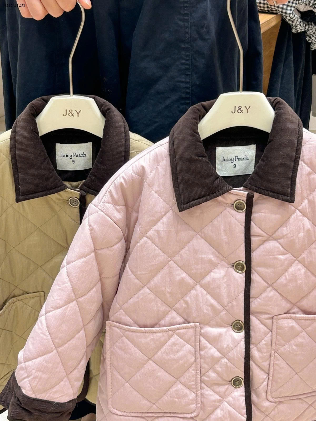 ÁO KHOÁC TRẦN TRÁM CỔ PHỐI MÀU BG-Giá sỉ 320k